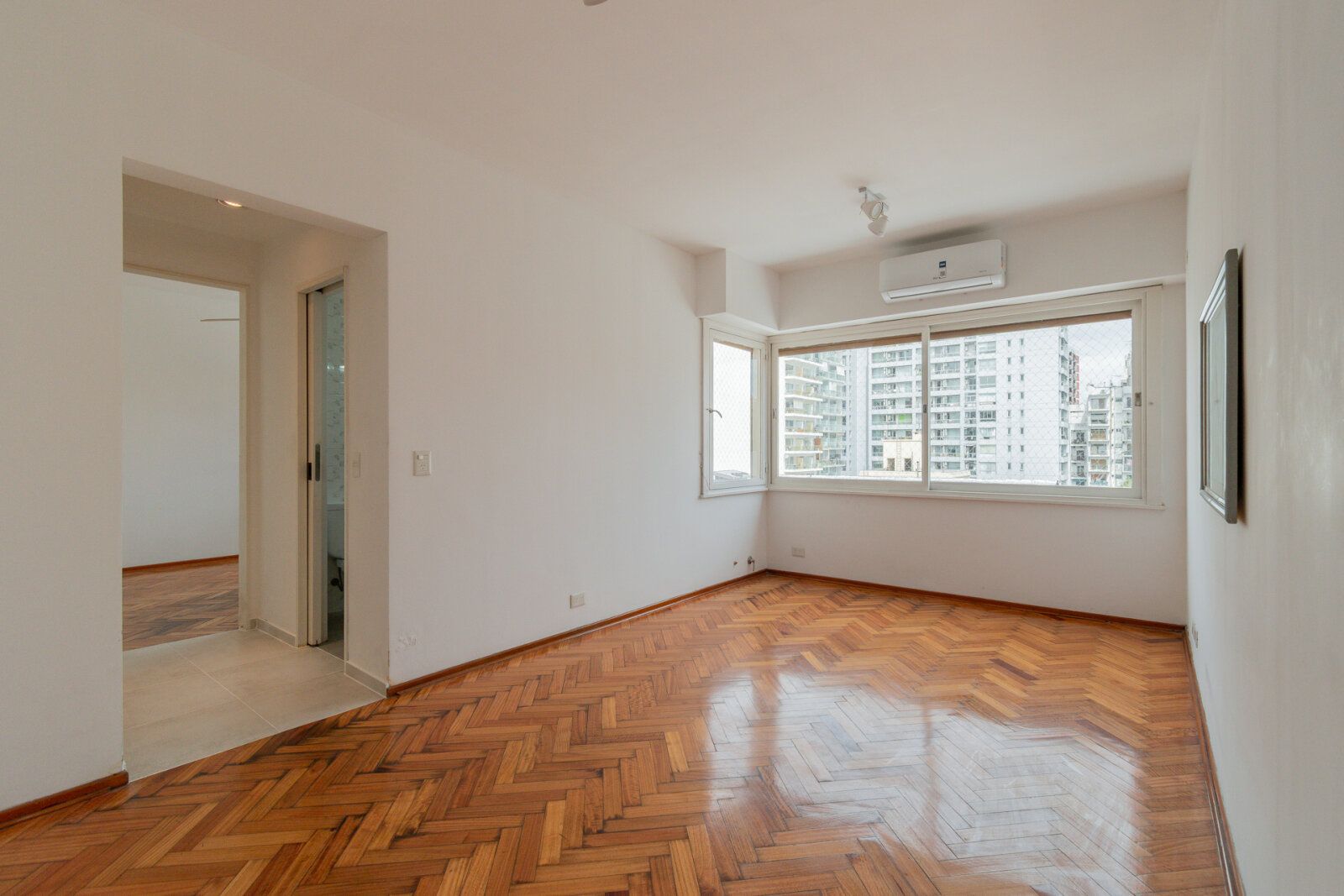 Venta. Departamento 2 ambientes. Refaccionado. Apto Credito. Caballito — foto 3