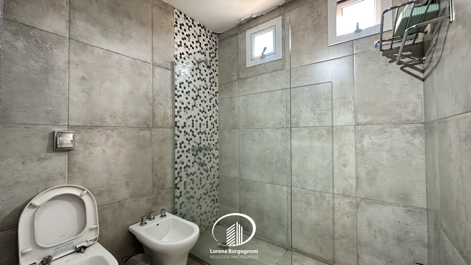 Casa en Venta La Cascada Country Golf -- 3 Dormitorios 2 Baños - 35