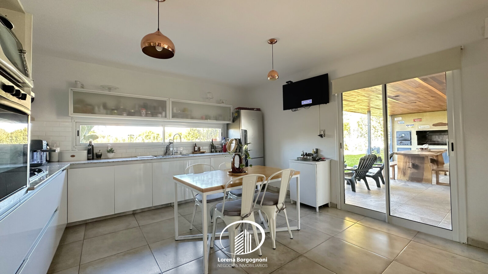 Casa en Venta La Cascada Country Golf -- 3 Dormitorios 2 Baños - 18