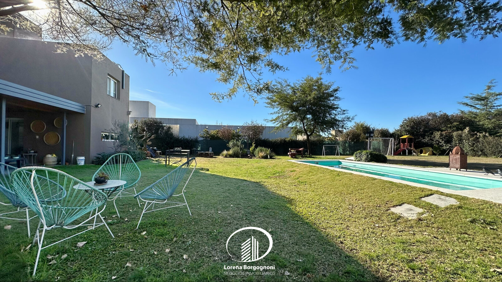 Casa en Venta La Cascada Country Golf -- 3 Dormitorios 2 Baños - 44