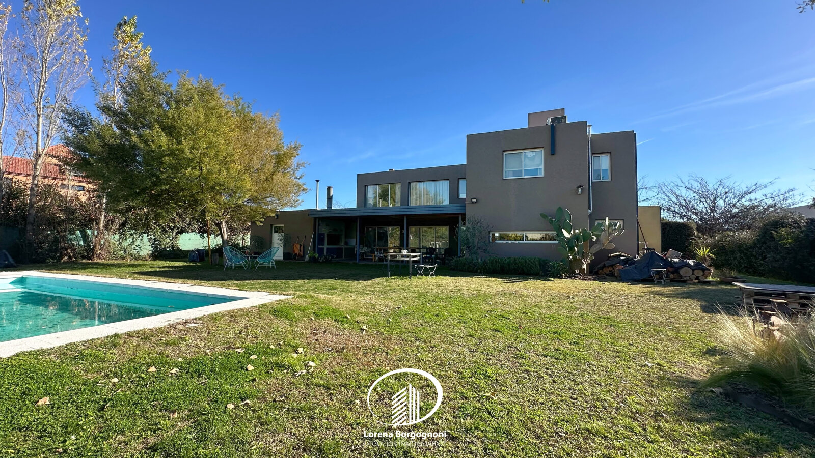 Casa en Venta La Cascada Country Golf -- 3 Dormitorios 2 Baños - 40