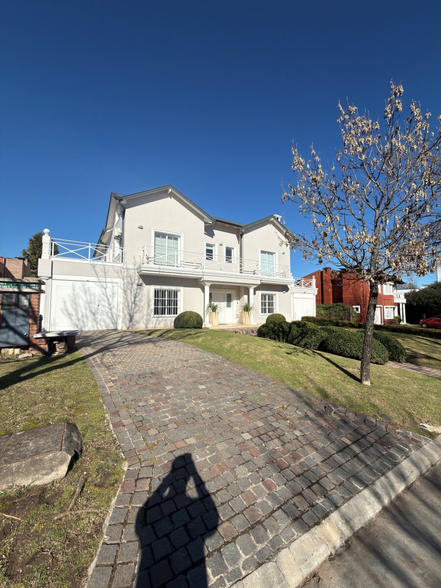 Casa en venta | 4 dormitorios | Los Cielos Valle Escondido - Imagen 4