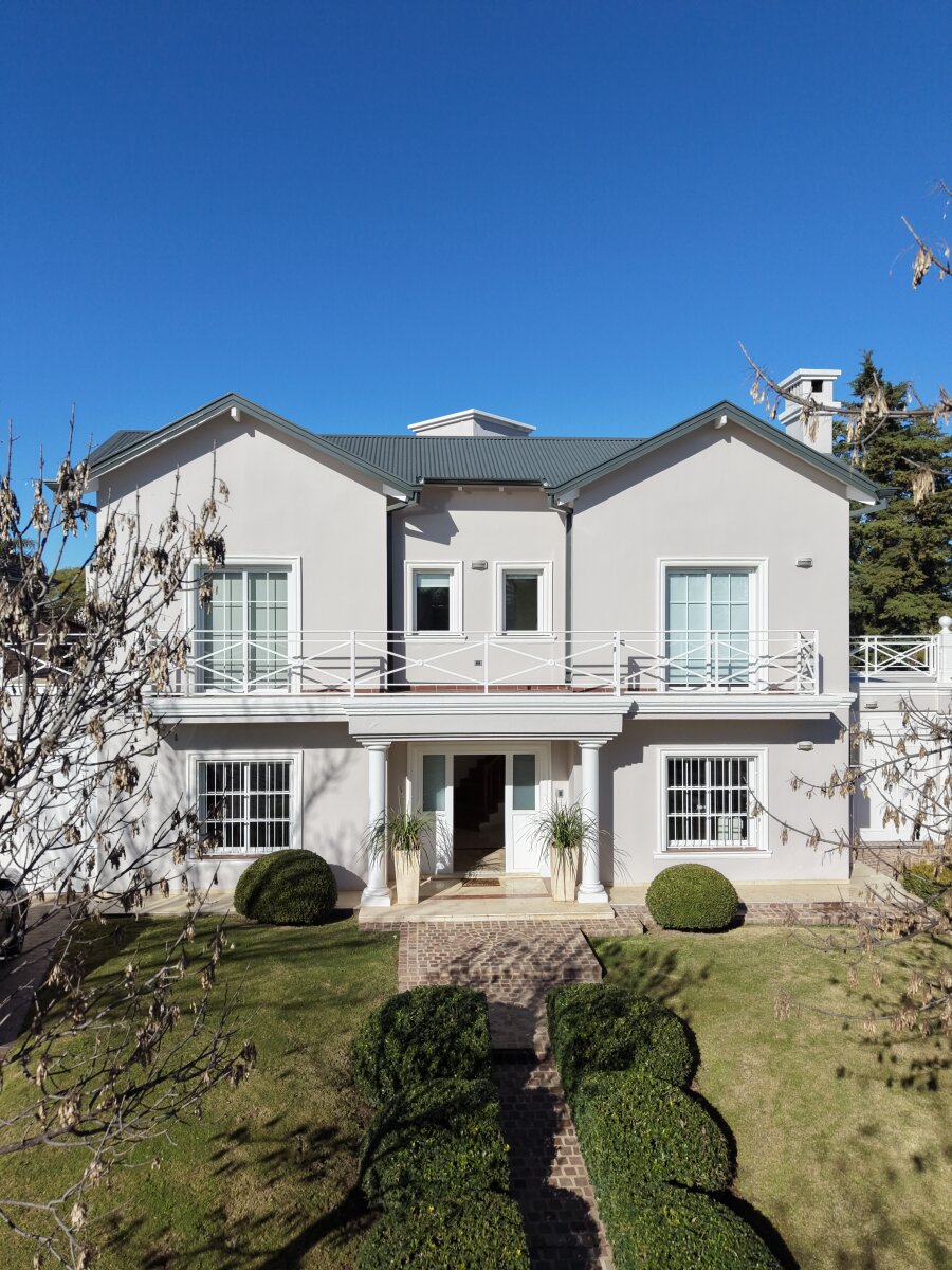 Casa en venta | 4 dormitorios | Los Cielos Valle Escondido