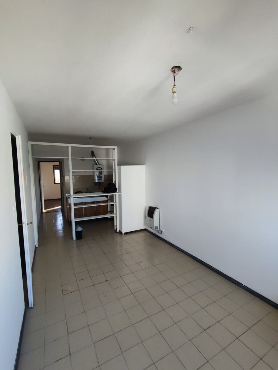 ALQUILER UN DORMITORIO EN ECHESORTU — foto 4