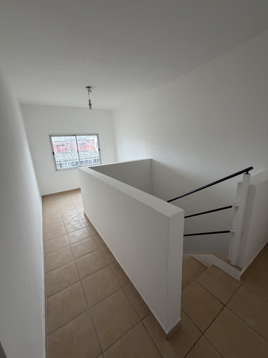Duplex en Alquiler - Poeta Lugones - 4 dormitorios — foto 10