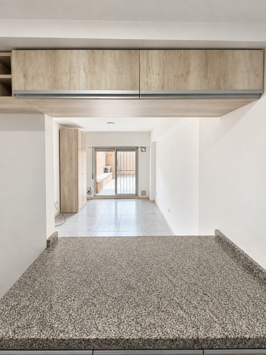 MONOAMBIENTE CON GRAN PATIO-TERRAZA CON PARRILLERO — foto 10