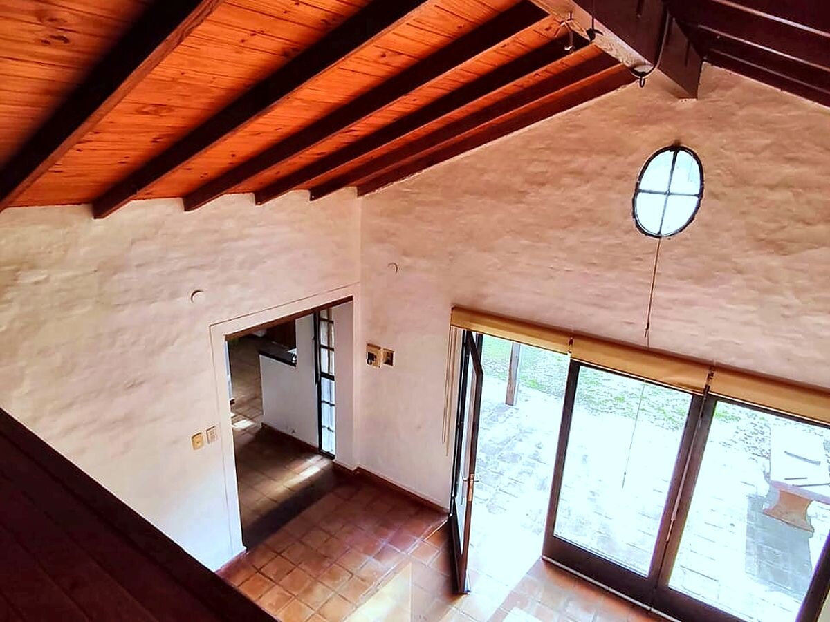 Casa en venta 2 dorm + quincho, parque de 1.200 m² a 150 m del río, Anisacate — foto 11