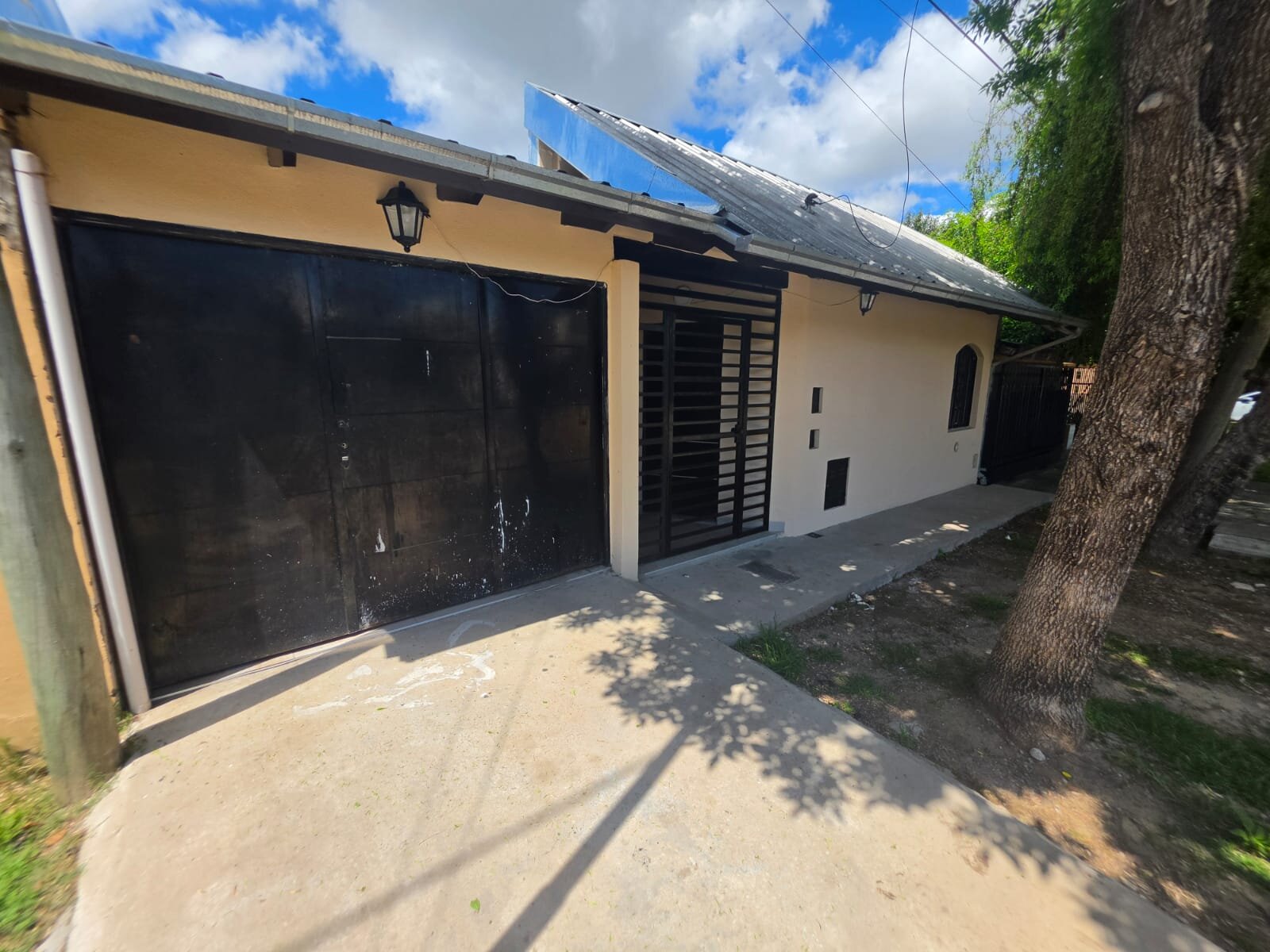 VENTA CASA DOS DORM+PATIO BAIGORRIA — foto 2