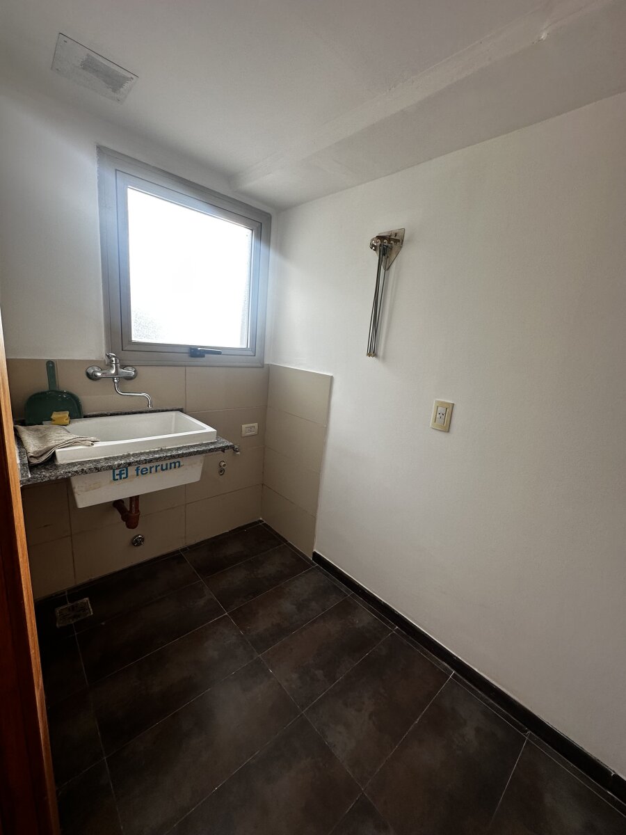 Alquiler departamento 4 dormitorios VISTA AL RIO — foto 12