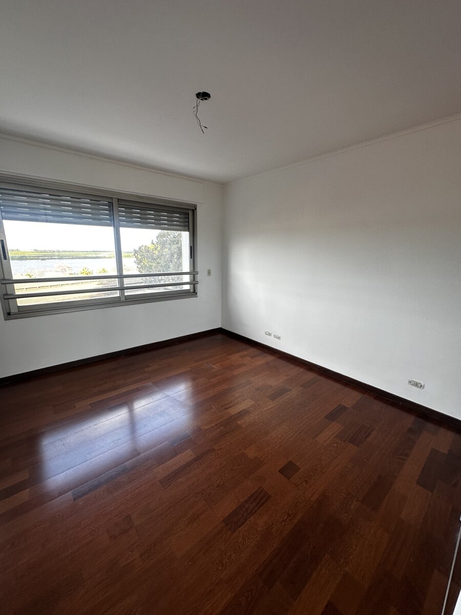 Alquiler departamento 4 dormitorios VISTA AL RIO — foto 14