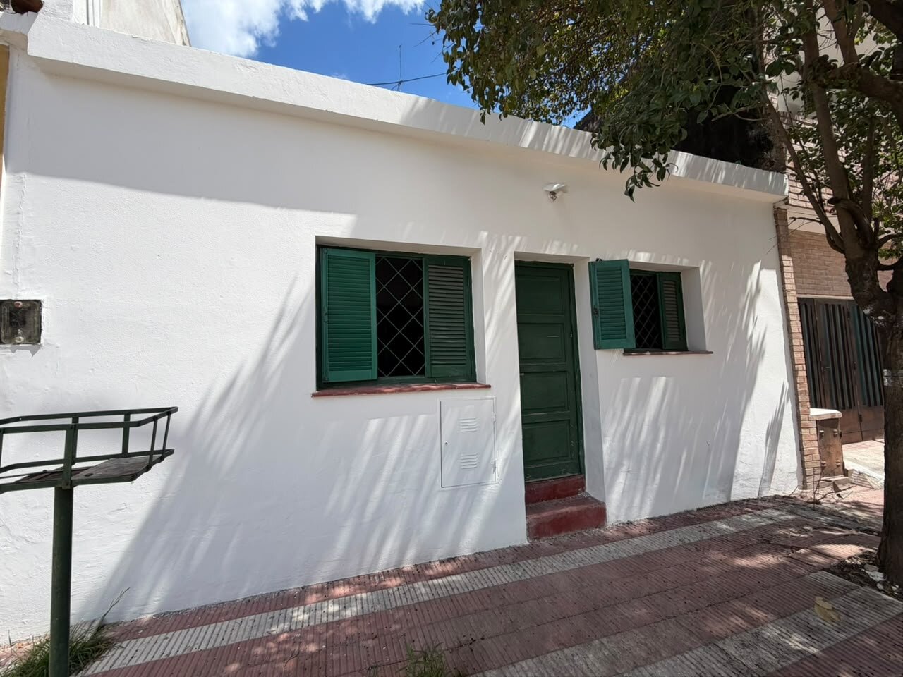 CASA 3 DORMITORIOS EN VENTA ALTO ALBERDI — foto 2