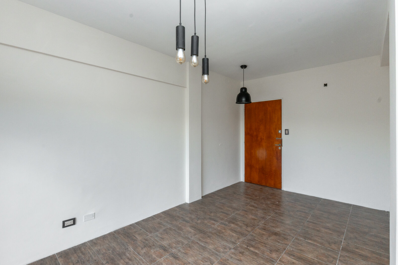Departamento Tres ambientes en Alquiler,$850.000.-, Maza al 1.500 Muy Luminoso. — foto 8