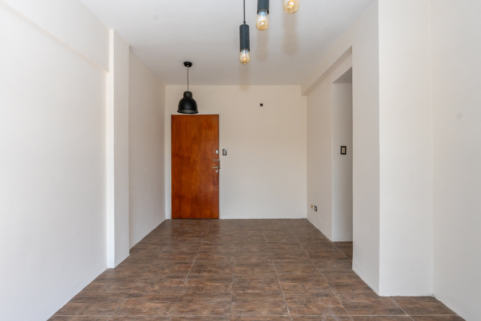 Departamento Tres ambientes en Alquiler,$850.000.-, Maza al 1.500 Muy Luminoso. — foto 6