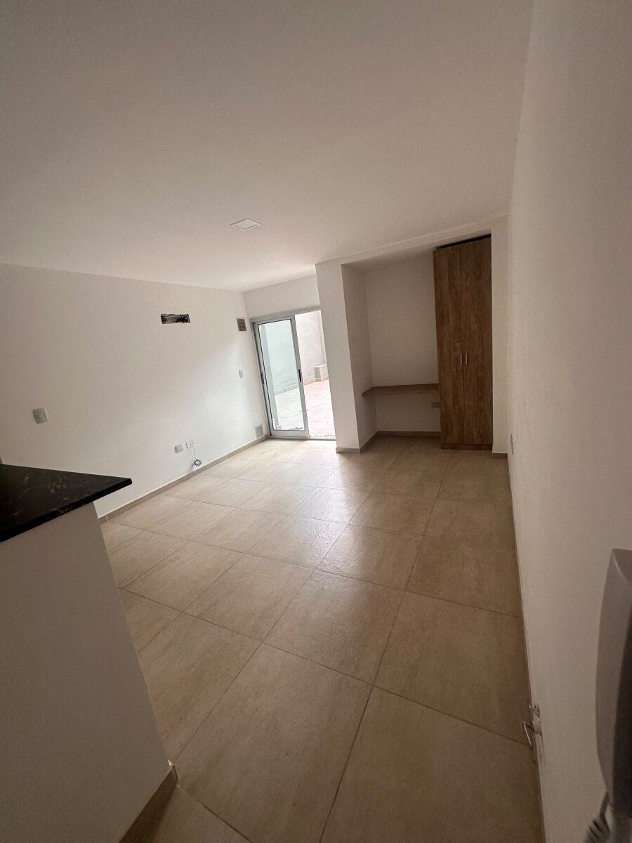 Departamento de 1 dormitorio en Alquiler en Barrio General Paz — foto 4