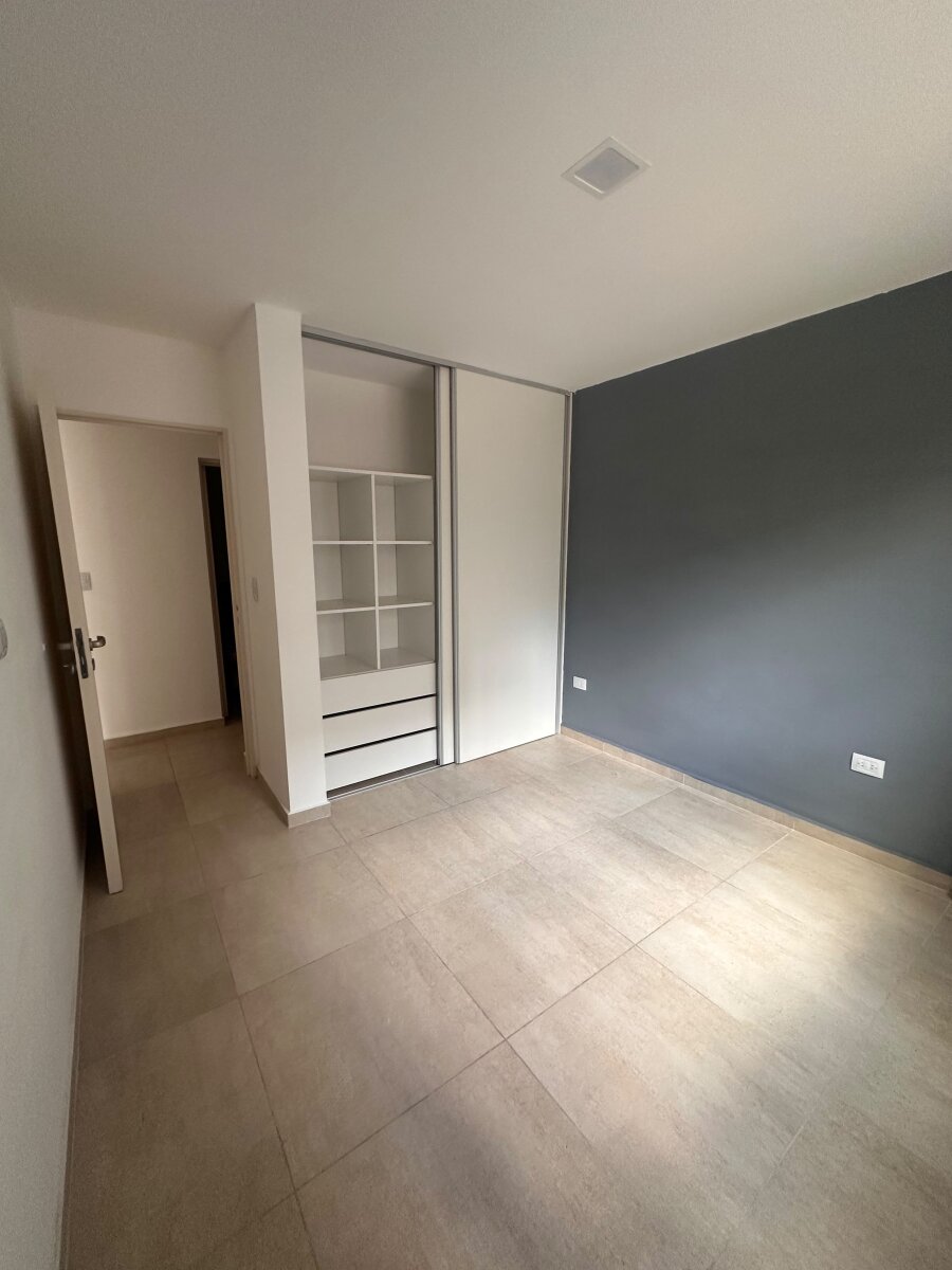 Departamento de 1 dormitorio en Alquiler en Barrio General Paz — foto 8