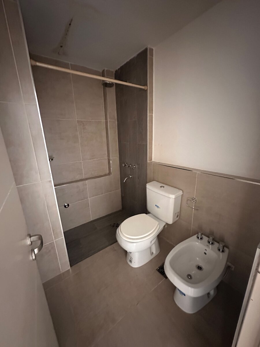 Departamento de 1 dormitorio en Alquiler en Barrio General Paz — foto 9