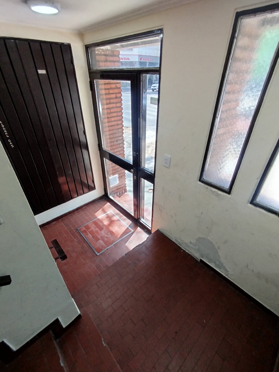 Jujuy 2797 1 D ( Escalera ) — foto 11