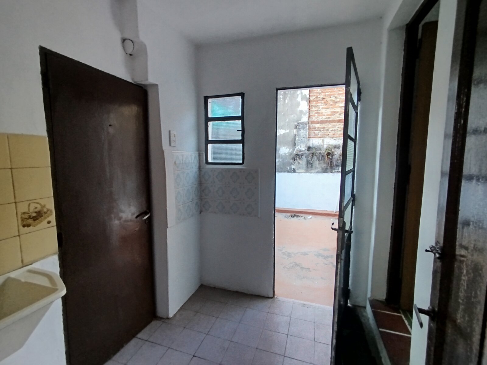 España 2072 ( Pasillo sin expensas ) - 8