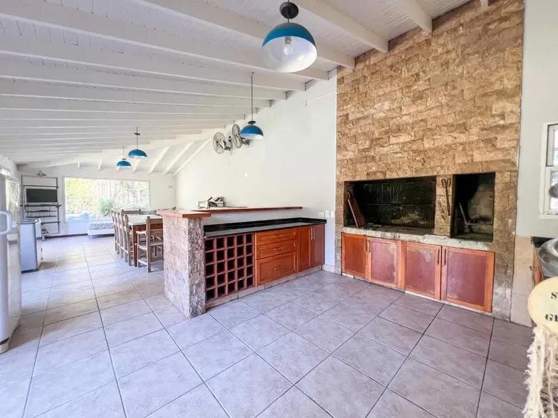 Venta Casa 6 ambientes pileta y quincho en Echeverría del Lago canning - 25