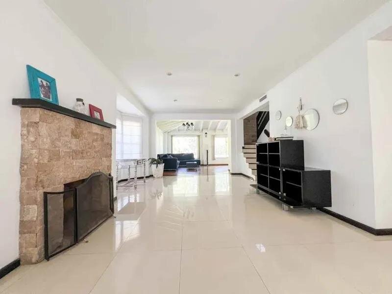 Venta Casa 6 ambientes pileta y quincho en Echeverría del Lago canning — foto 5