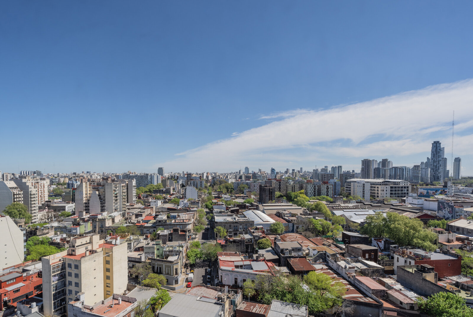 Departamento de dos ambientes, piso alto, muy Luminoso. — foto 15