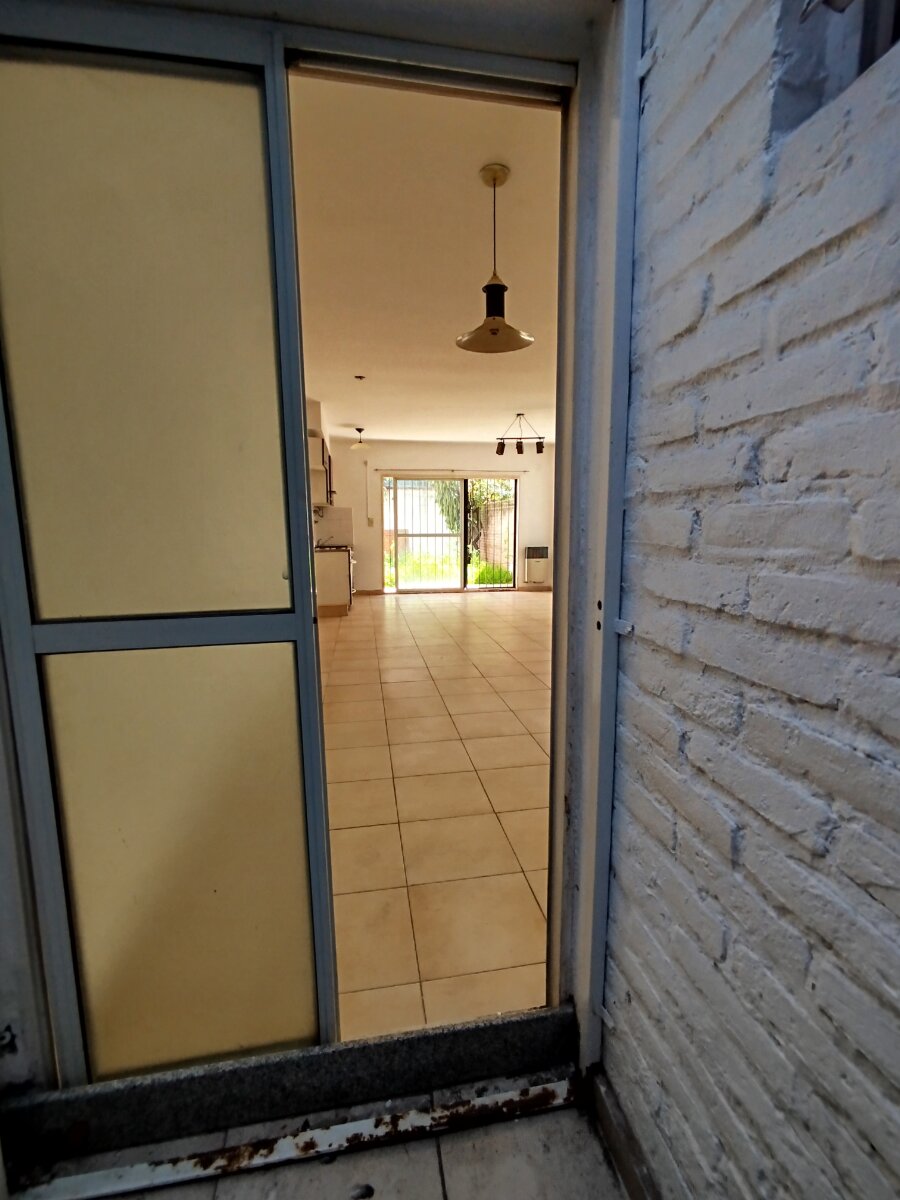 VENTA – MONOAMBIENTE CON AMPLIO PATIO – CONSTITUCIÓN 460 — foto 15