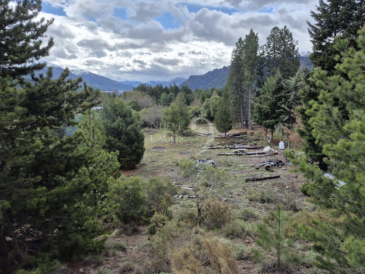 Venta de lote con fondo de espacio verde en Villa Lago Meliquina - 5