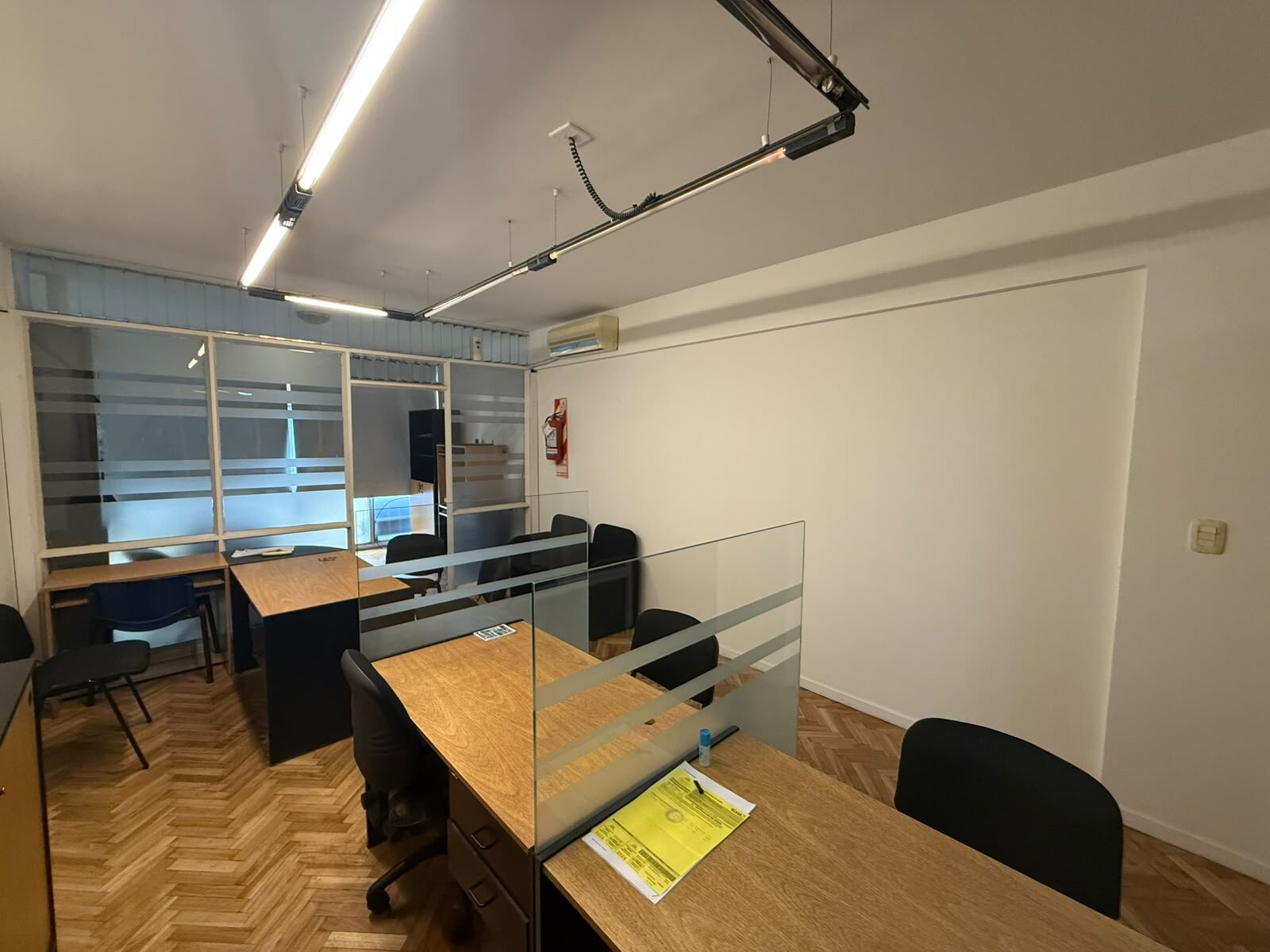 OFICINA EN VENTA MICROCENTRO - 2