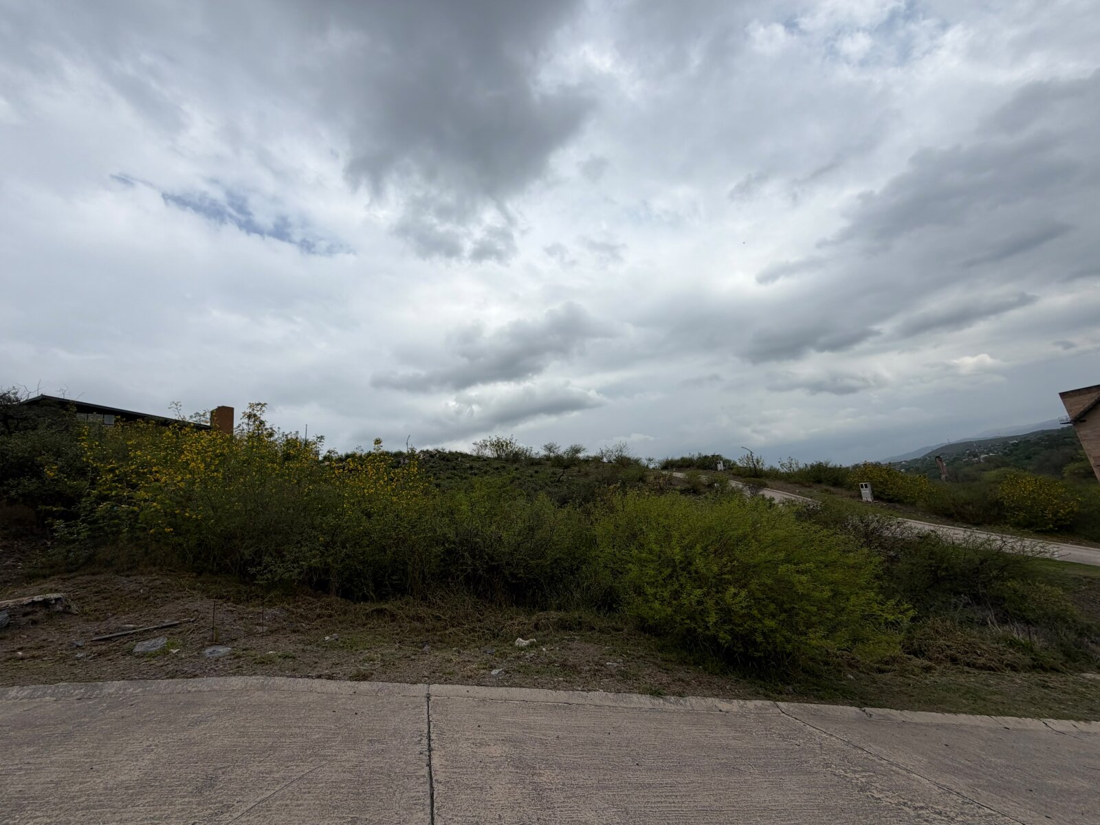 LOTE EN MAITENES DE LA DESEADA EN VENTA - 1