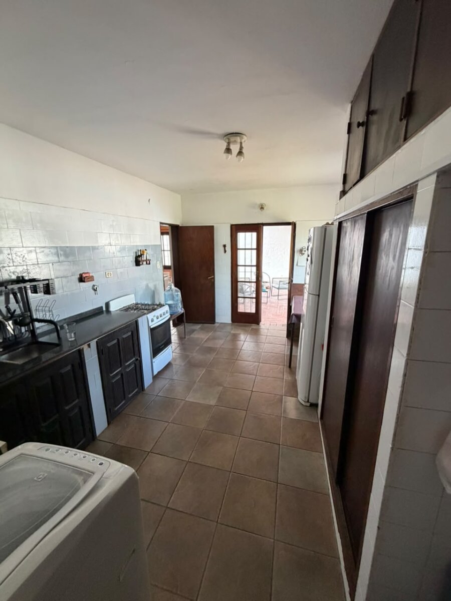 VENTA CASA 5 DORMITORIOS ZONA VILLA WALCARDE — foto 9