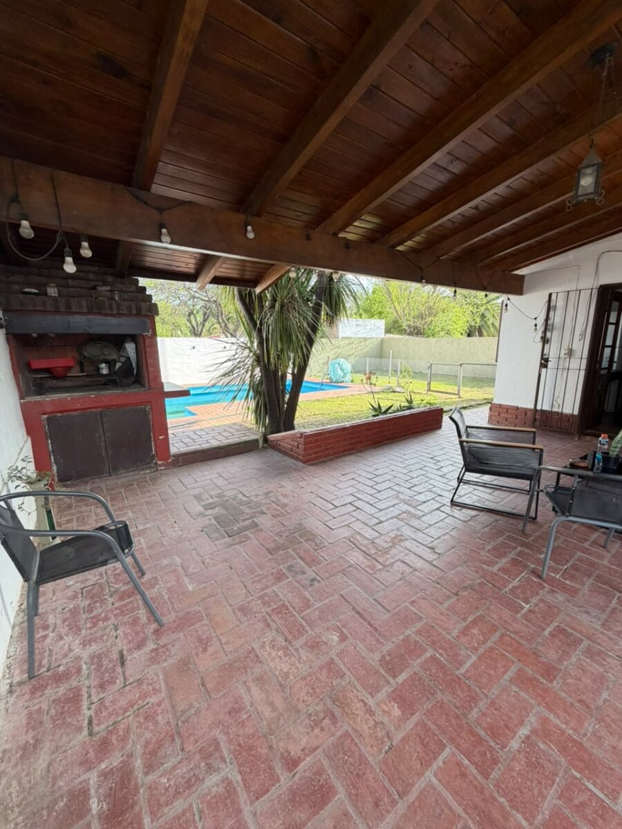 VENTA CASA 5 DORMITORIOS ZONA VILLA WALCARDE - 31