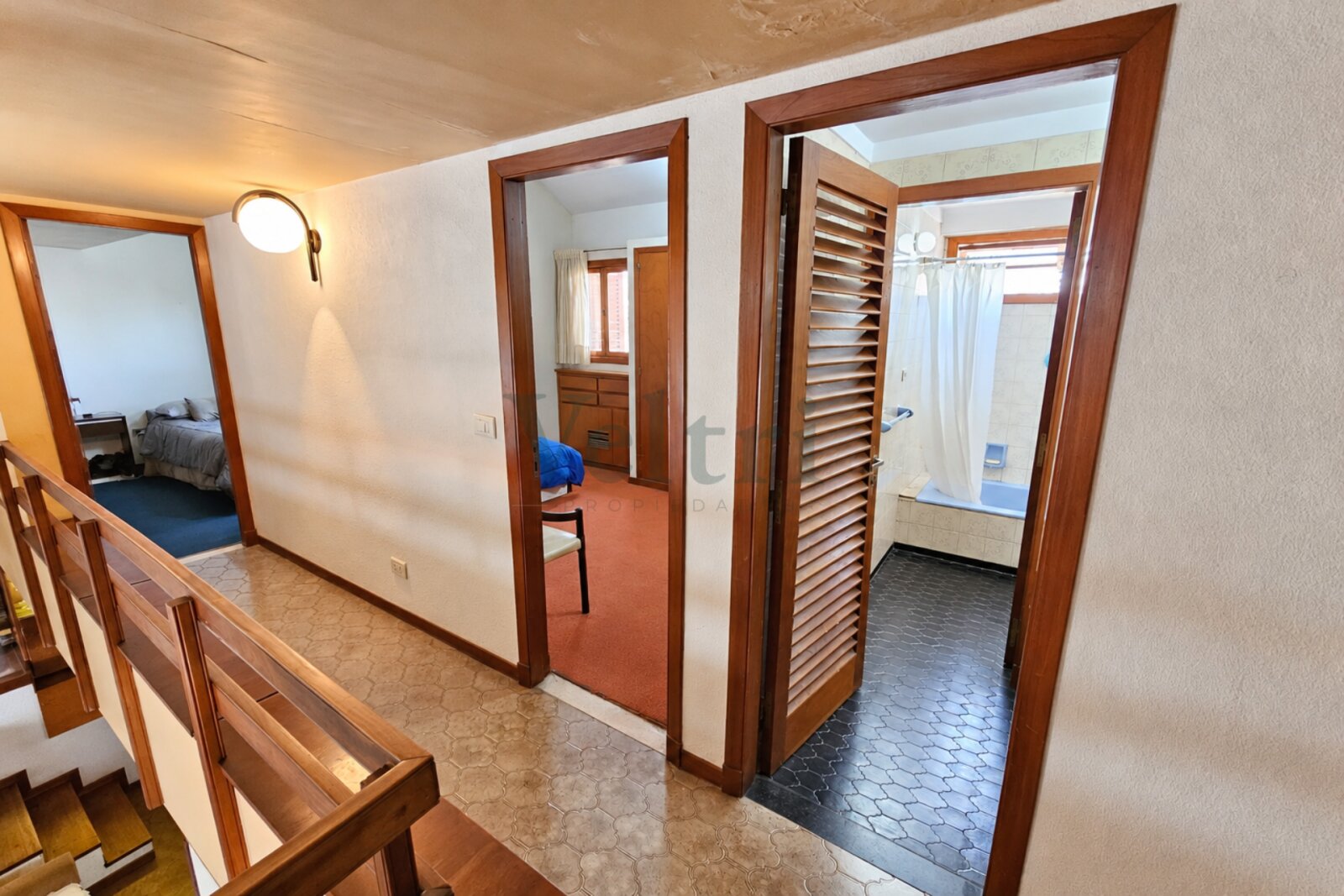 VENTA CASA DE 4 AMBIENTES CON JARDÍN, QUINCHO Y PILETA EN BERNAL - 25