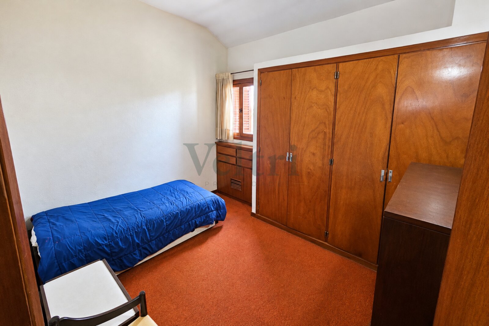 VENTA CASA DE 4 AMBIENTES CON JARDÍN, QUINCHO Y PILETA EN BERNAL - 27