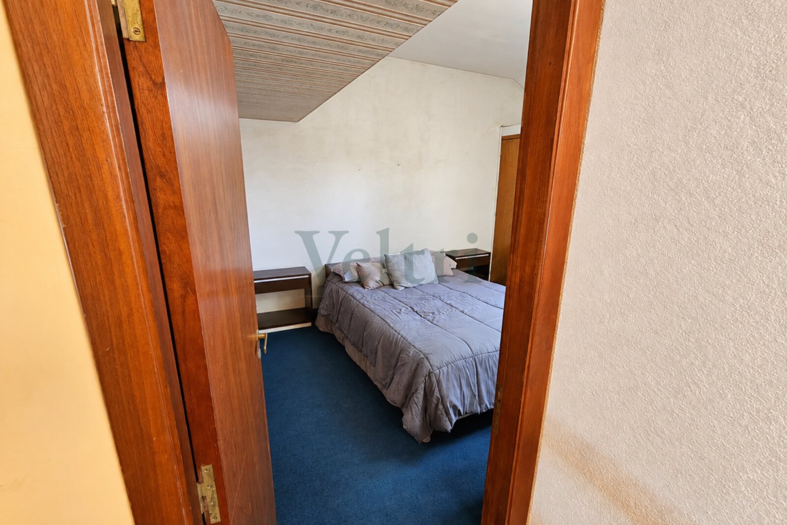 VENTA CASA DE 4 AMBIENTES CON JARDÍN, QUINCHO Y PILETA EN BERNAL - 28