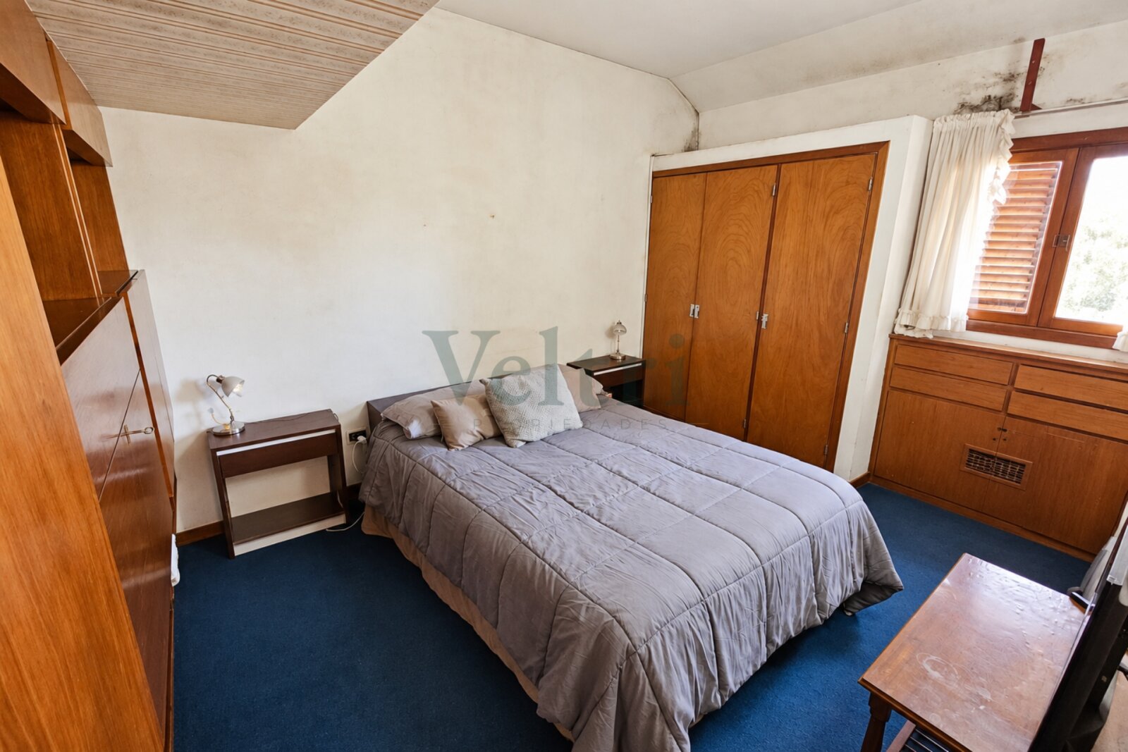 VENTA CASA DE 4 AMBIENTES CON JARDÍN, QUINCHO Y PILETA EN BERNAL - 30