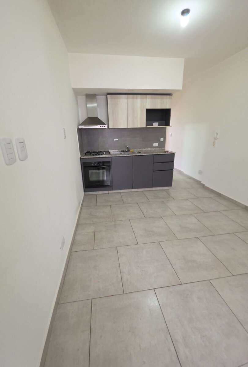 Excelente Departamentos 2 ambientes- Apto Crédito en villa luzuriaga - 2