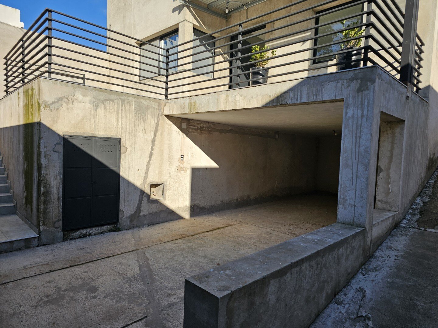 Casa moderna y funcional de dos plantas, cuatro dormitorios y cuatro baños - 39
