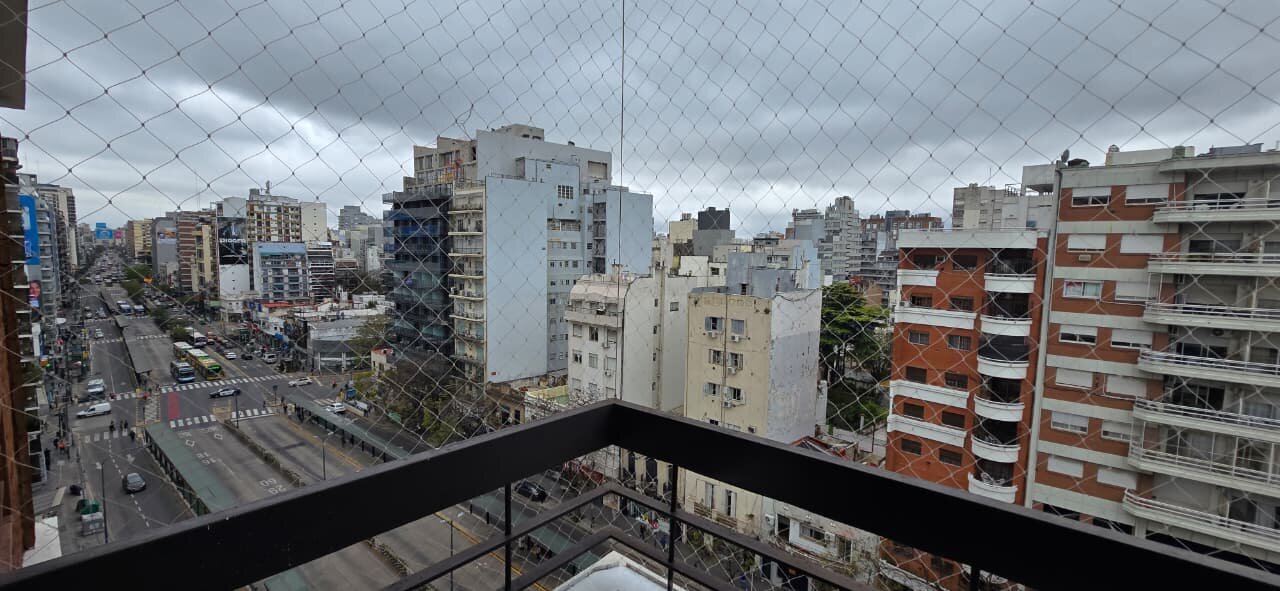Tres ambientes luminoso con balcón — Núñez — foto 6