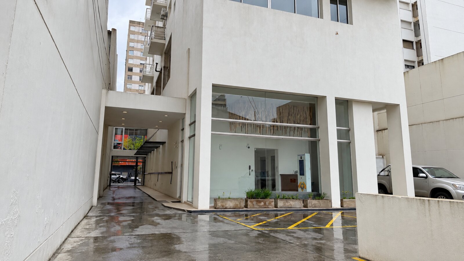 VENTA | DEPARTAMENTO DE 2 AMBIENTES CON BALCÓN Y COCHERA | ZONA CENTRO — foto 15