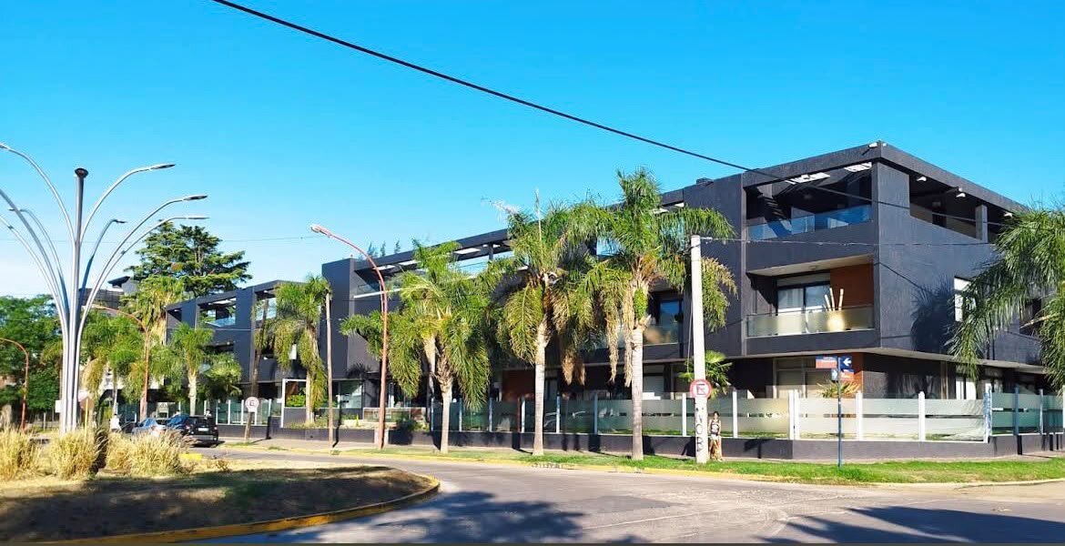 DEPARTAMENTO EN VENTA EN CARLOS PAZ - LAKE 360 - 2D CON COCHERA