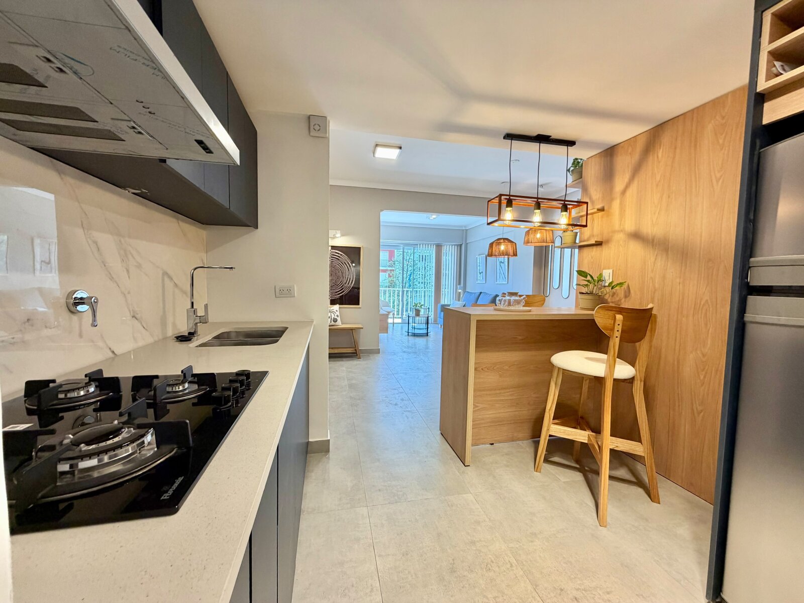 VENTA | Dpto 3 ambientes con balcón plaza Colón - 12
