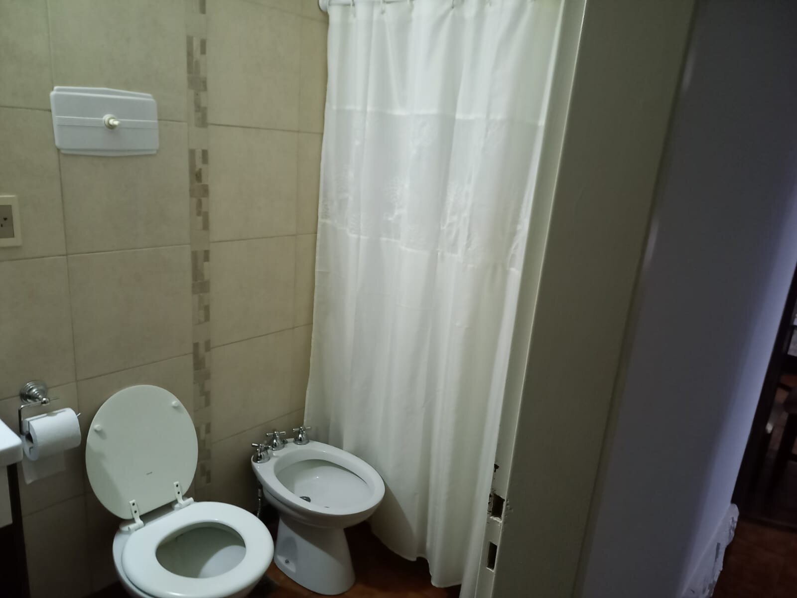 Alquiler temporario departamento 3 ambientes en Miramar. Edificio Casineros - 12