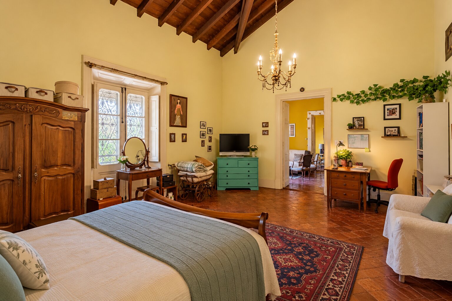 Casona - 8.000 m² de Historia – Entorno Parque Leloir - 44