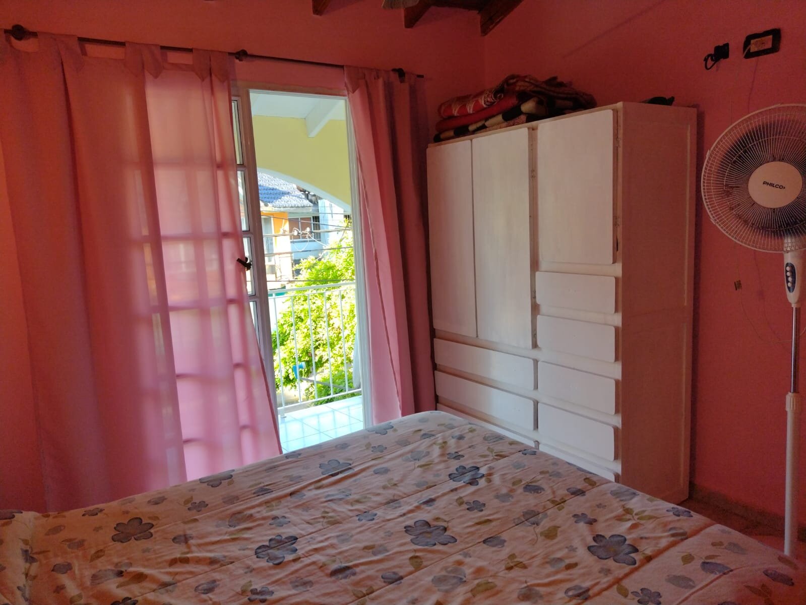 Oportunidad!! Se vende hermoso departamento duplex de 3 ambientes con balcón - Santa teresita - 2