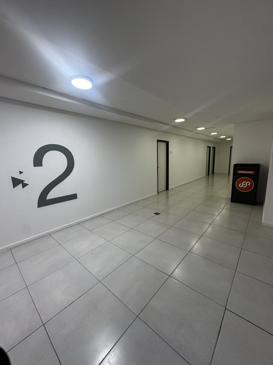 Venta oficinas FISHERTON PLAZA - 5