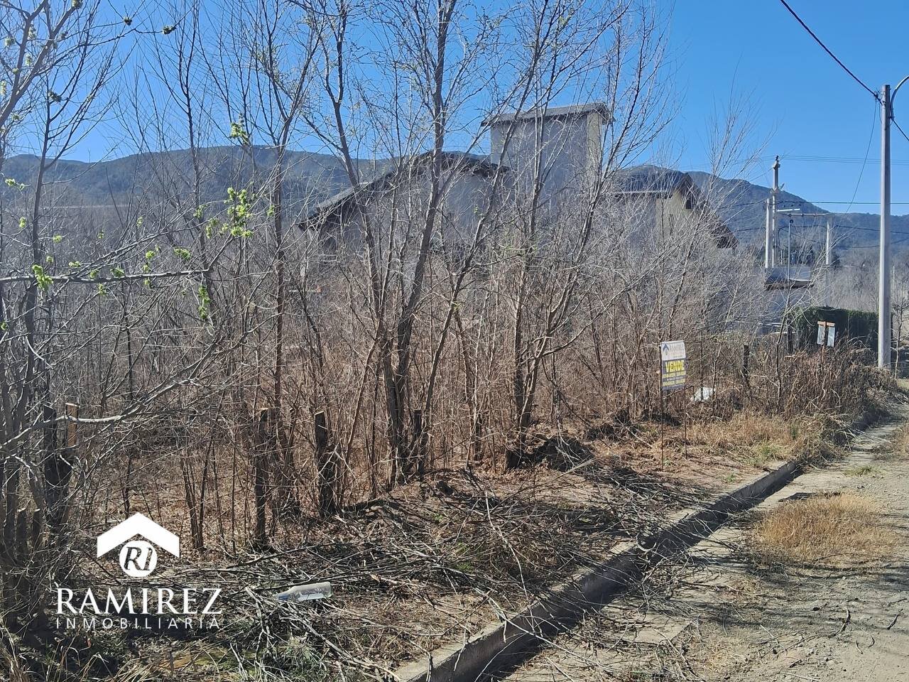 Venta Lote B° Villa strada - Santa Rosa de calamuchita - Cordoba ( COD LT11) - Imagen 2