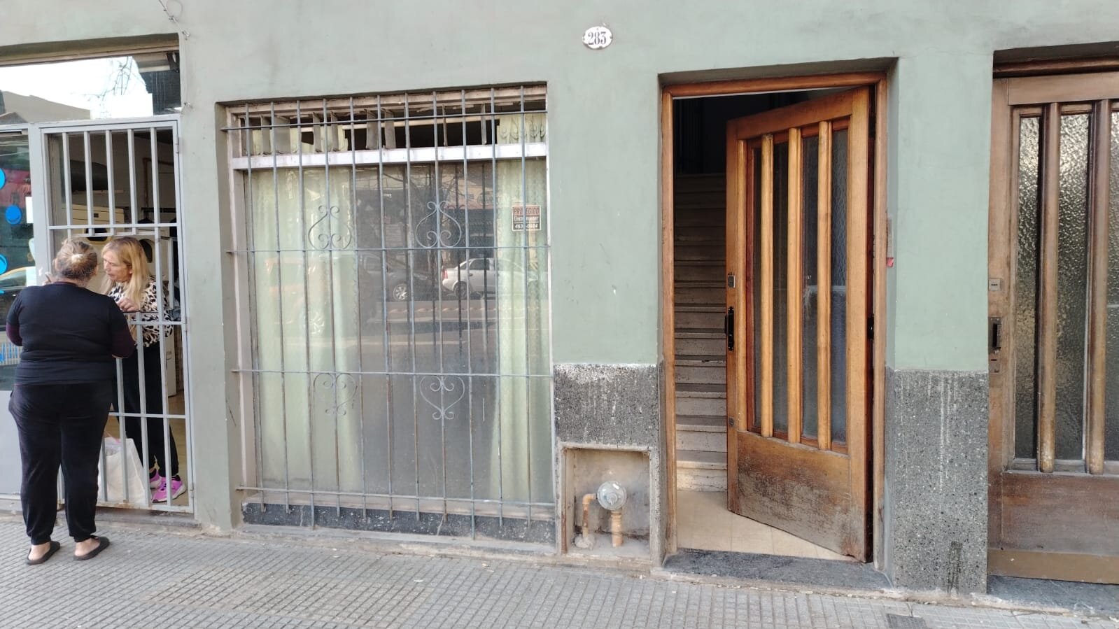 Venta PH con local — foto 2