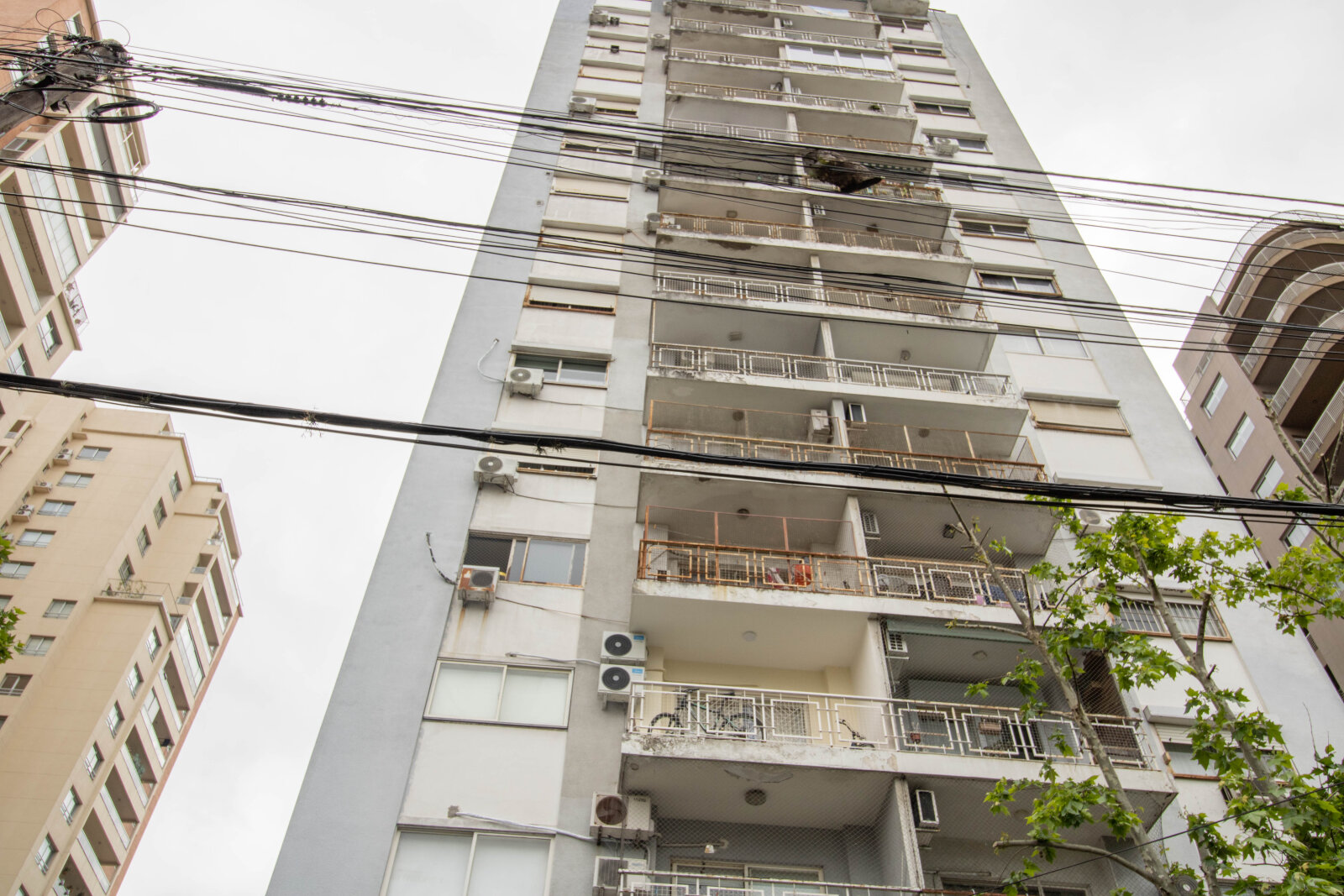 Luminoso Departamento Duplex con balcón terraza y vista panorámica - Seguridad 24hs - 152m² - Ramos Mejía - 17