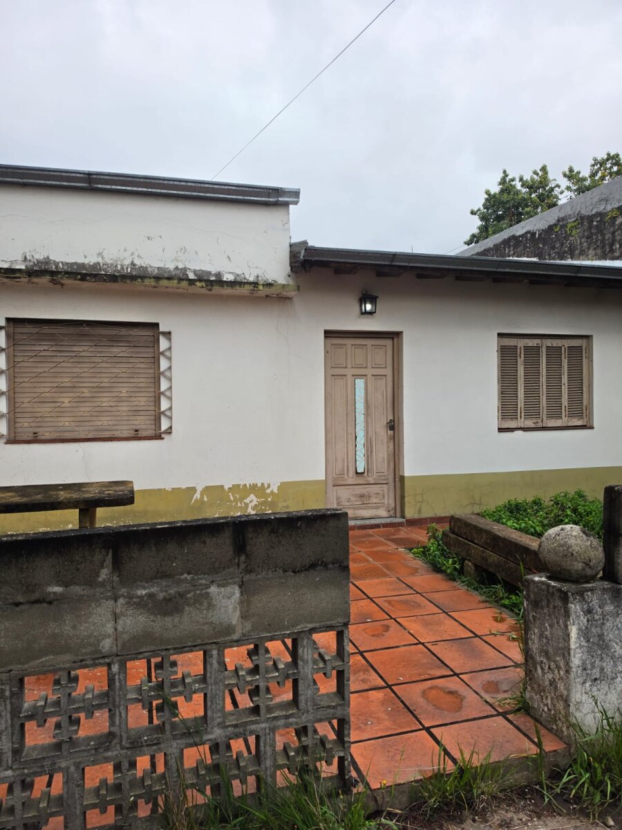 VENTA CASA 3 AMB. A MODERNIZAR VILLA LUZURIAGA — foto 2