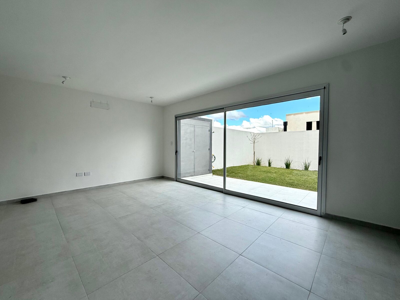 Duplex en Venta Miradores de Manantiales 2 - 3D 3B - En Obra Entrega Diciembre 2026 - Imagen 3